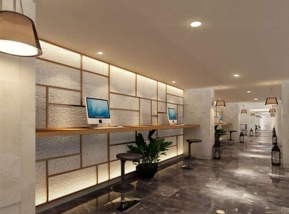 Louis Kienne Hotel Simpang Lima Semarang Exterior photo