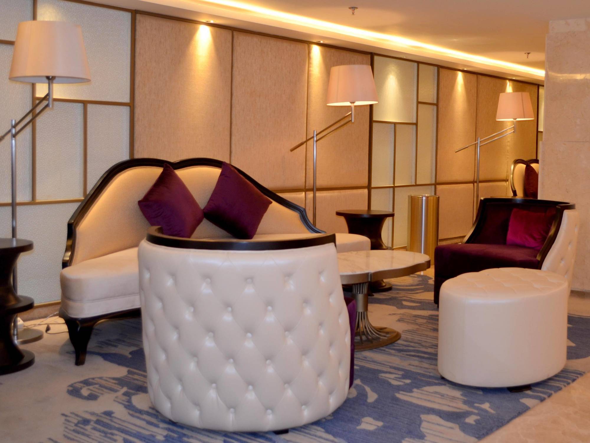 Louis Kienne Hotel Simpang Lima Semarang Exterior photo